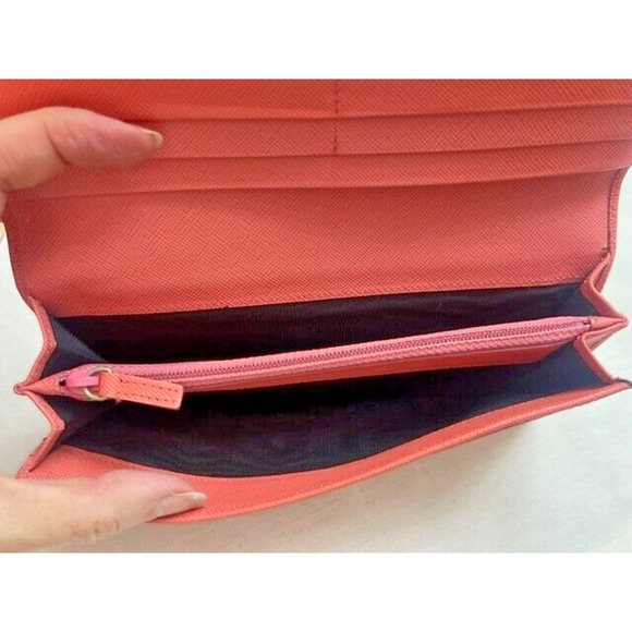 Authentic Prada Saffiano Leather Bifold Long Light Pink 2 tone Wallet w/snaps - Picture 5 of 15